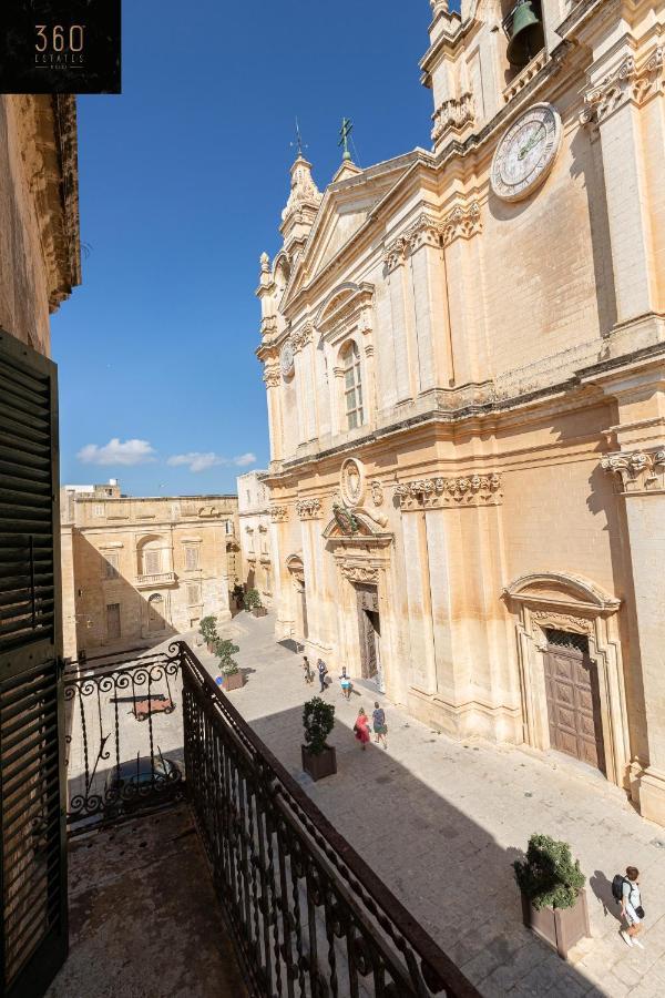 Palazzo 16Th Century Mdina, Opposite St Paul'S Cathedral By 360 Estates Lejlighed Eksteriør billede